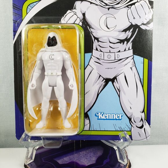 Hasbro Marvel Legends Series Moon Knight 3.75 inch Action Figure - F3823 - Picture 4 of 12